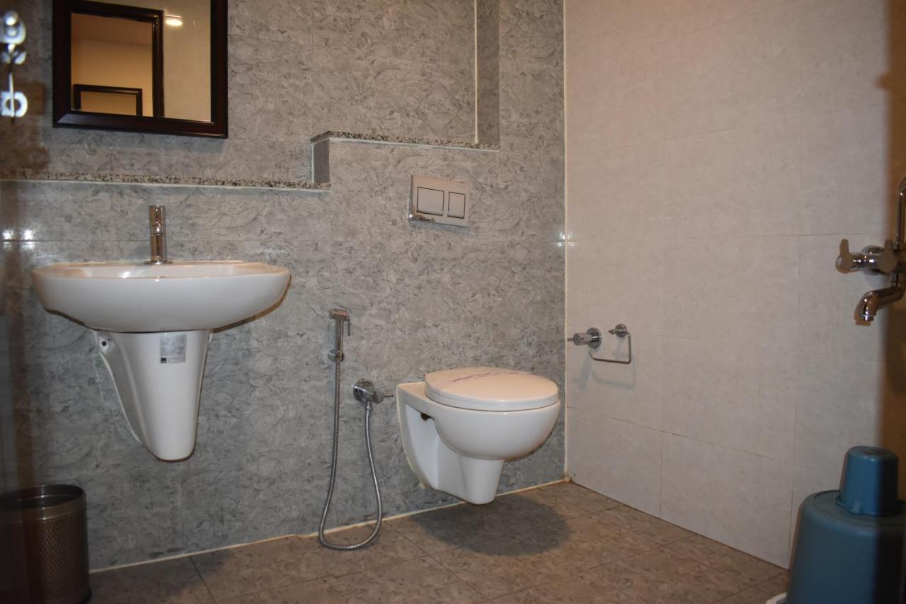 Hotel Ur Comforts Jayanagar Bangalore Dış mekan fotoğraf