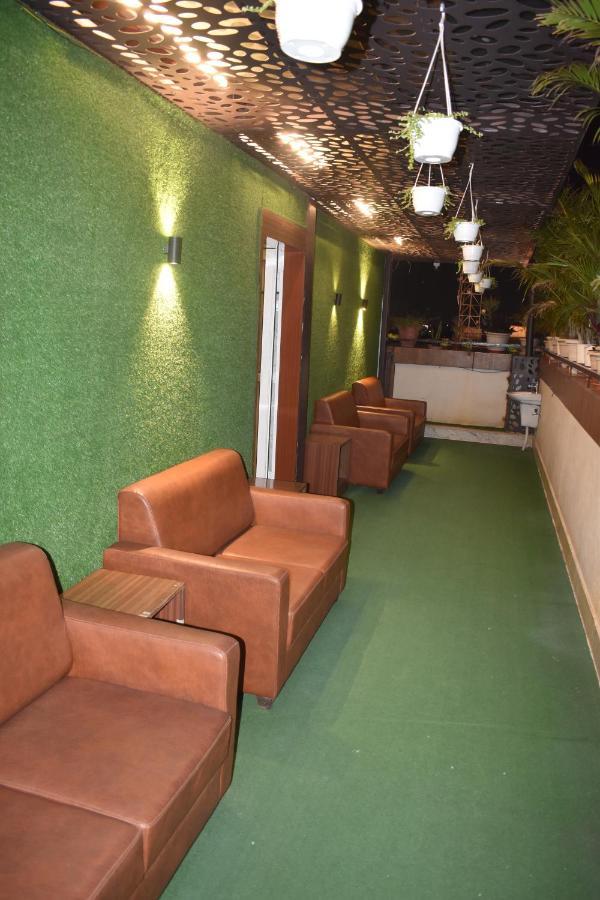 Hotel Ur Comforts Jayanagar Bangalore Dış mekan fotoğraf