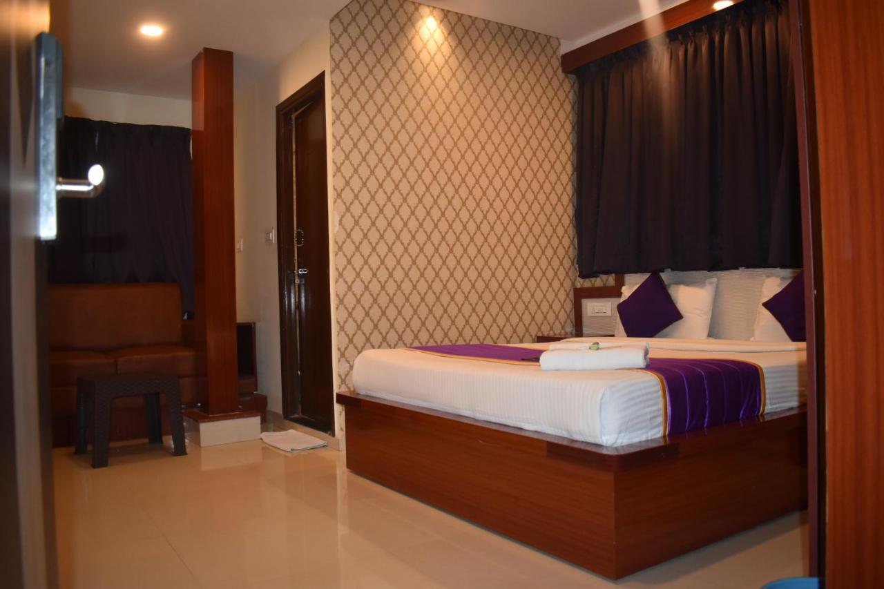 Hotel Ur Comforts Jayanagar Bangalore Dış mekan fotoğraf